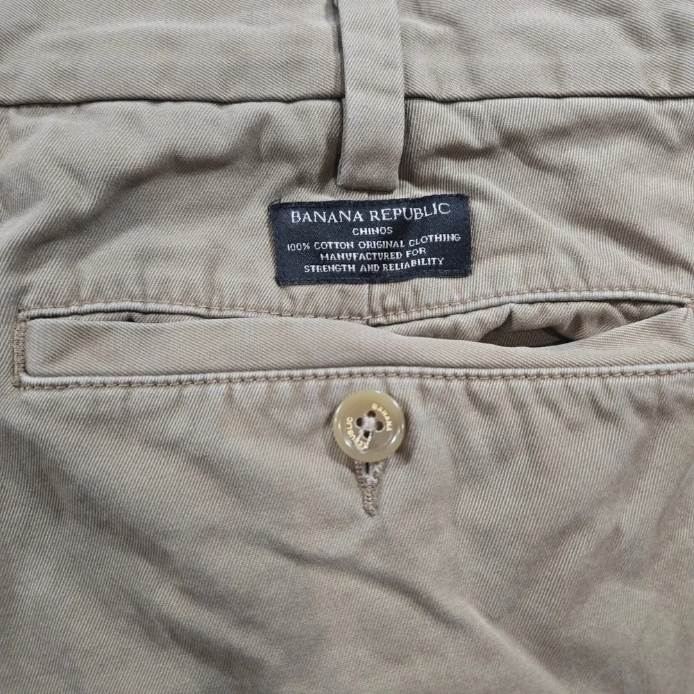 Banana Republic Gavin Chino Khaki Tan Straight Leg Pants Mens 38x32 100% Cotton